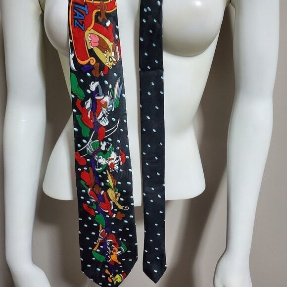Looney Tunes Mania Christmas Tie - Picture 2 of 4